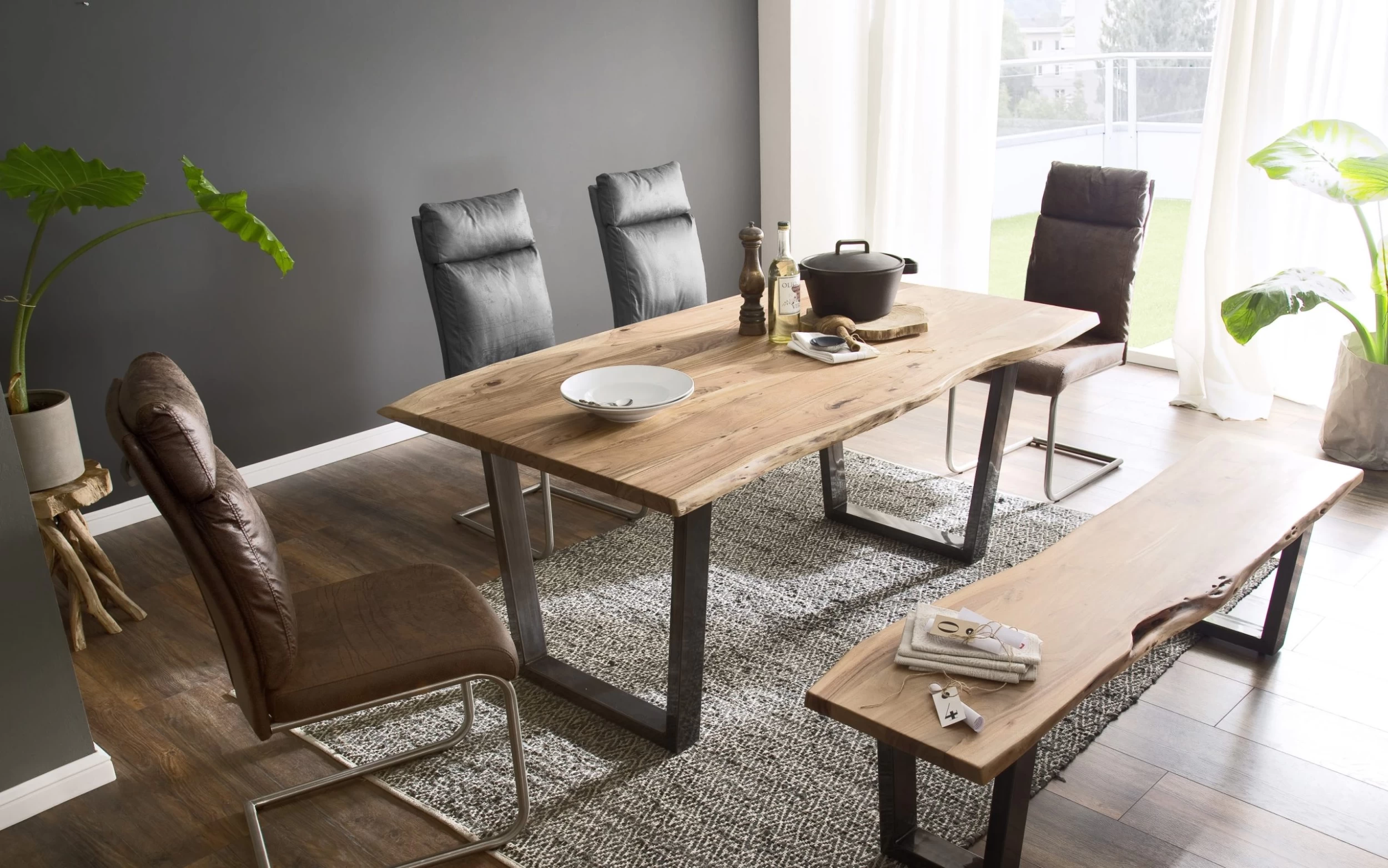 Esstisch Calabria Aus Akazie Massiv Natur 3 Esstisch Calabria Aus Akazie Massiv Natur – Bild 3