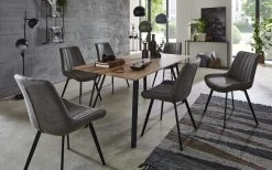 Essgruppe Taiga/Bastia In Balkeneiche Natur Massiv