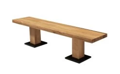 Bank Thabea In Charaktereiche Massiv